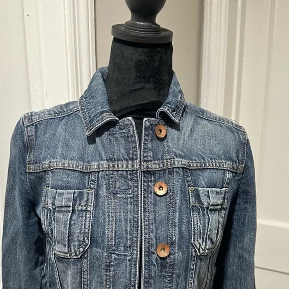Express Jean Jacket - Picture 2 of 8